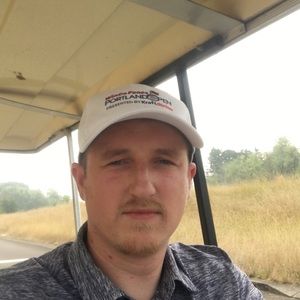 Meet your Posher, Zac